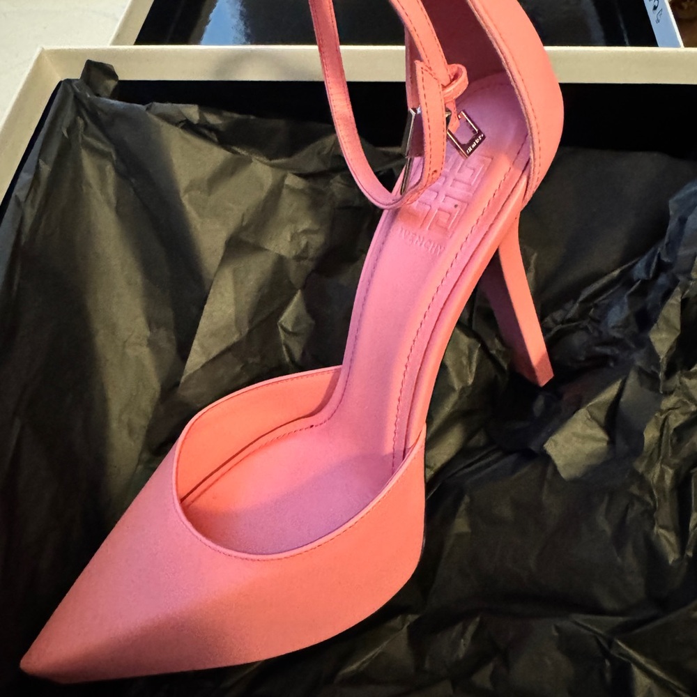 Givenchy G lock Metallic Pink Stiletto
Heels with Ankle Strap - Picture 2 of 5